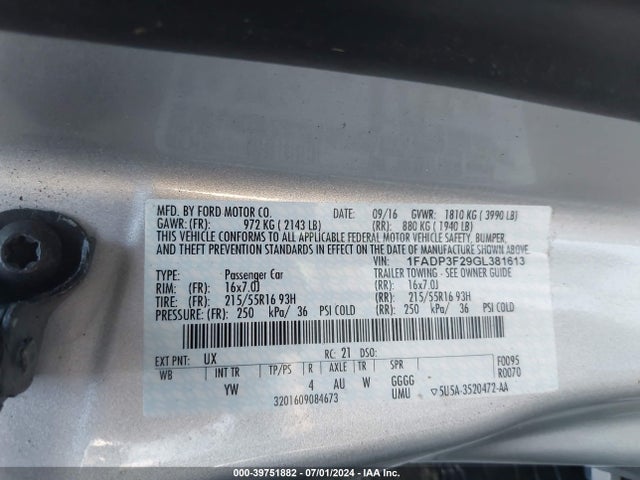 Ford FOCUS SE 2016 1FADP3F29GL381613 Image 9