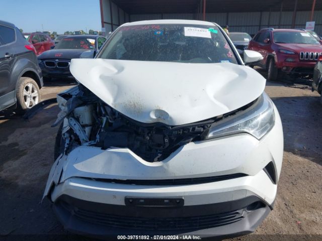 JTNKHMBX3K1053075 Toyota C-HR XLE
