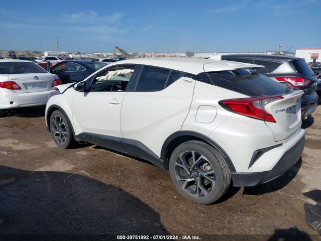 JTNKHMBX3K1053075 Toyota C-HR XLE