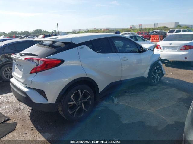 JTNKHMBX3K1053075 Toyota C-HR XLE