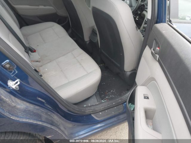 5NPD84LF3HH173334 Hyundai ELANTRA SE
