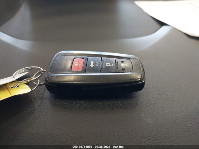 JTDEAMDE9MJ005133 Toyota Corolla Hybrid Le