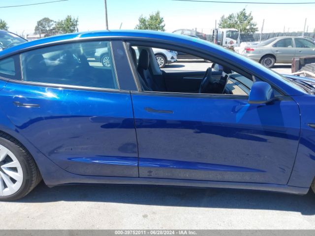 5YJ3E1EA1NF373871 Tesla Model 3 Rear-wheel Drive