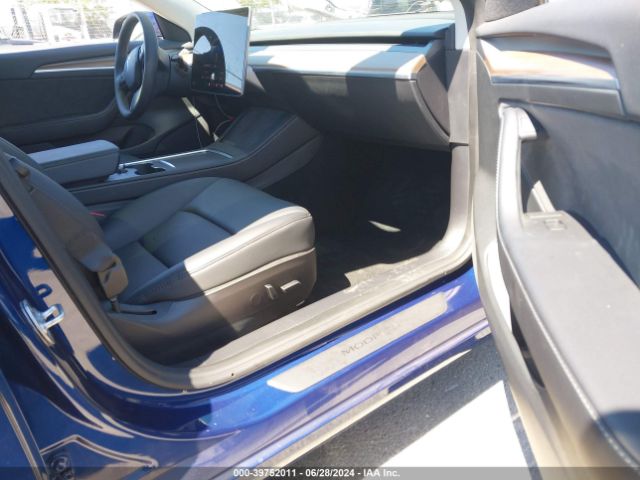 5YJ3E1EA1NF373871 Tesla Model 3 Rear-wheel Drive