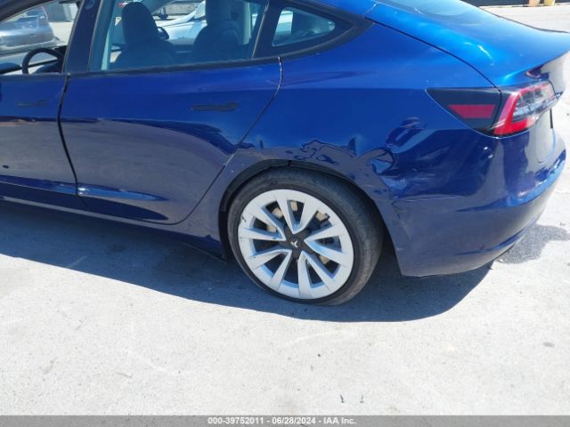 5YJ3E1EA1NF373871 Tesla Model 3 Rear-wheel Drive