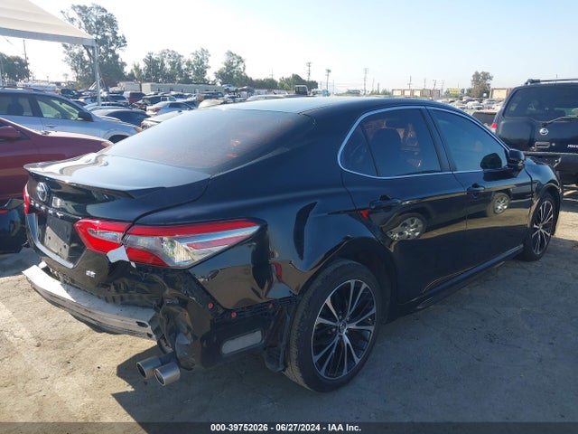 Toyota CAMRY SE 2018 4T1B11HK4JU099686 Image 4