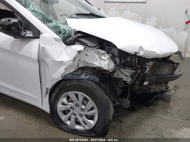 Hyundai ELANTRA SE 2019 5NPD74LF8KH471209 Image 6