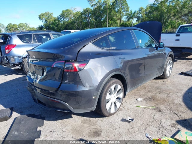Tesla Model Y Long Range/rwd 2024 7SAYGDED5RF041680 Image 4