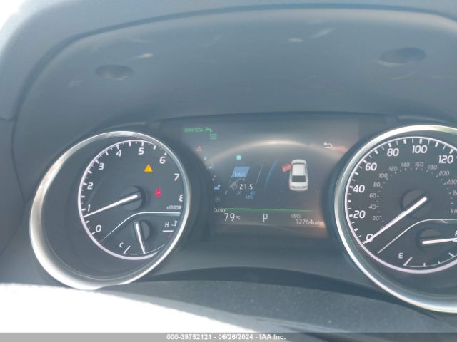 4T1B11HK3JU049717 Toyota CAMRY XLE