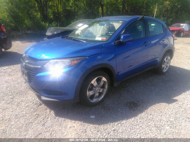 Honda HR-V LX 2018 3CZRU6H33JG716282 Image 2
