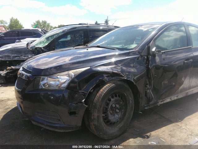 Chevrolet Cruze Ls Auto 2014 1G1PA5SH1E7484361 Image 6