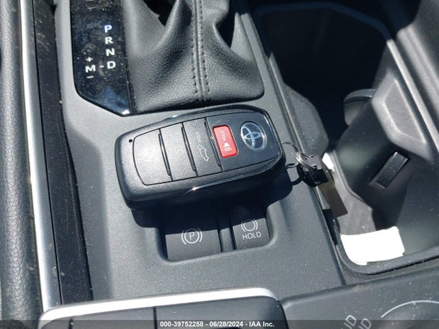 Toyota Grand Highlander Platinum 2024 5TDAAAB5XRS042203 Image 11