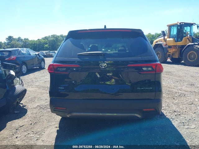 Toyota Grand Highlander Platinum 2024 5TDAAAB5XRS042203 Image 16