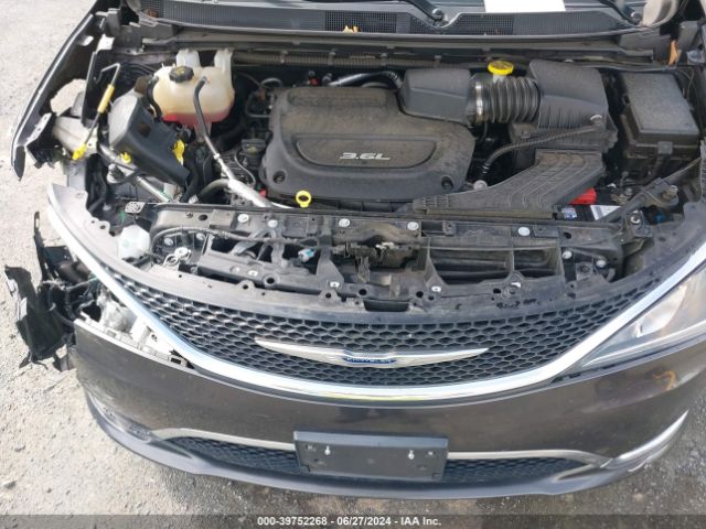 2C4RC1BG1JR115356 Chrysler Pacifica Touring L