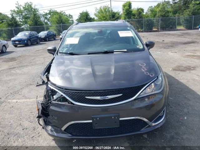 2C4RC1BG1JR115356 Chrysler Pacifica Touring L