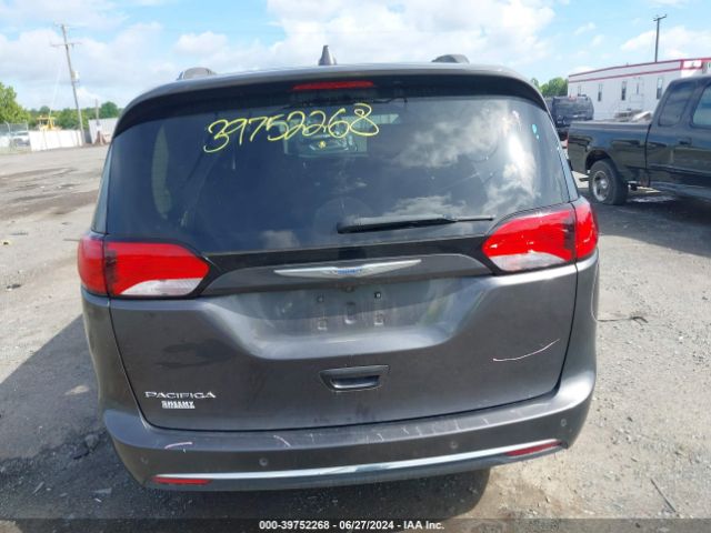 2C4RC1BG1JR115356 Chrysler Pacifica Touring L