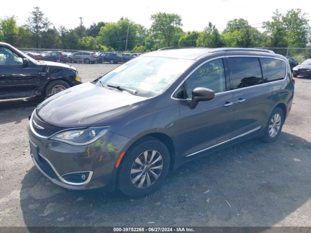 2C4RC1BG1JR115356 Chrysler Pacifica Touring L