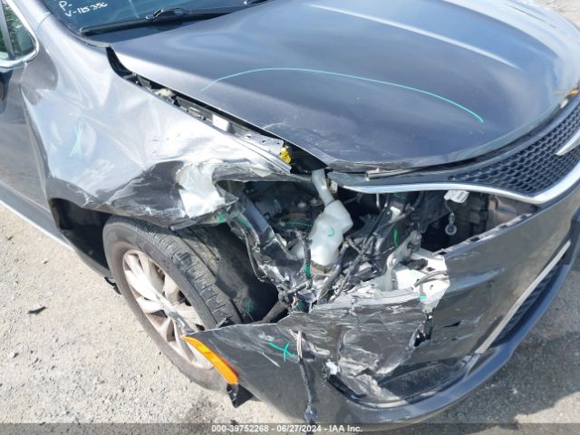 2C4RC1BG1JR115356 Chrysler Pacifica Touring L
