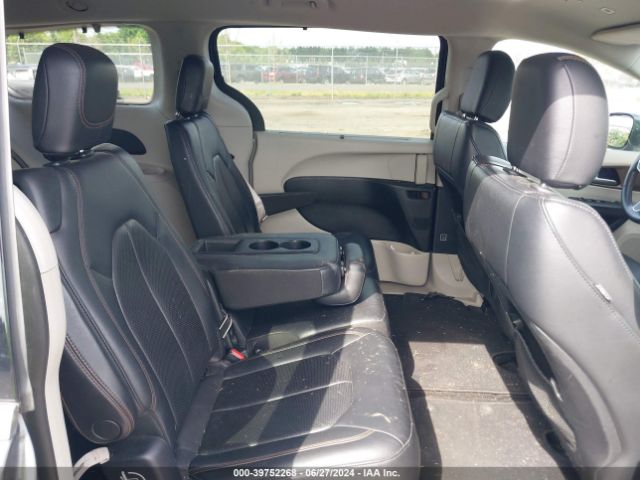 2C4RC1BG1JR115356 Chrysler Pacifica Touring L