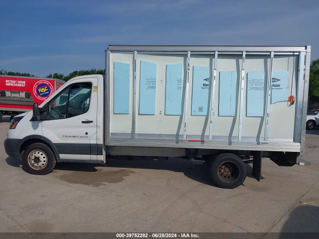 Ford Transit-350 Cab 2018 1FDBF8ZM1JKA87419 Image 15