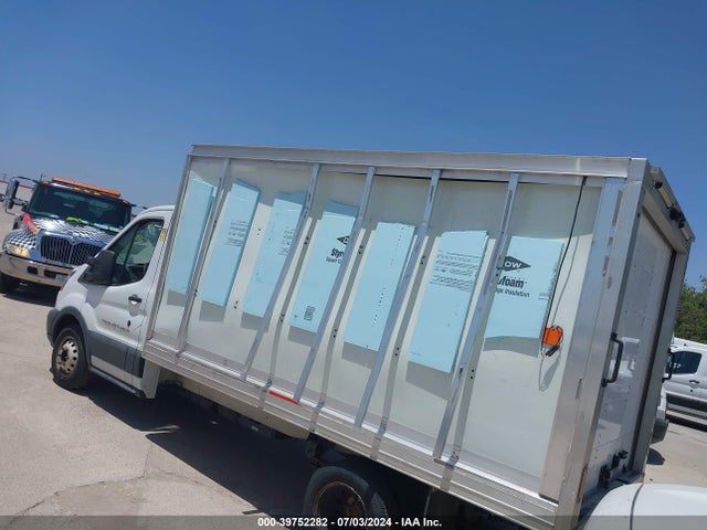 Ford Transit-350 Cab 2018 1FDBF8ZM1JKA87419 Image 3