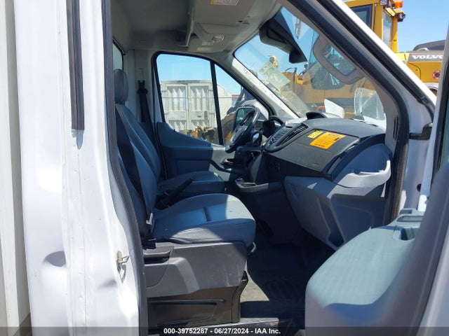 Ford Transit-350 Cab 2018 1FDBF8ZM1JKA65890 Image 5