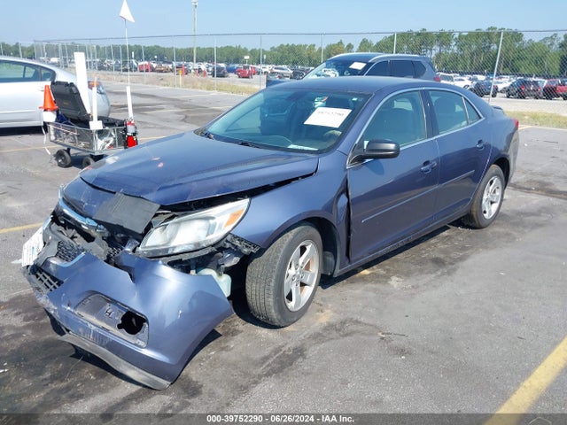 Chevrolet MALIBU LS 2015 1G11B5SL1FF122612 Image 2