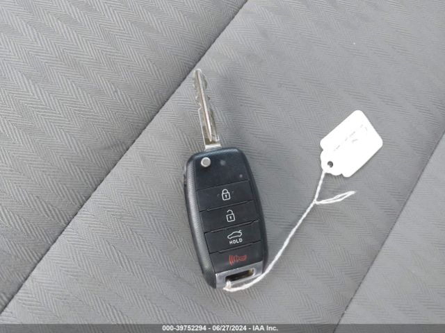 KNAFK4A66G5533253 KIA FORTE LX