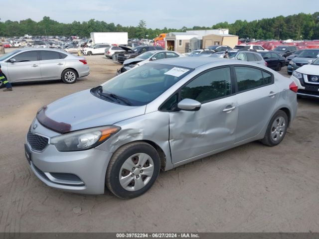 KNAFK4A66G5533253 KIA FORTE LX