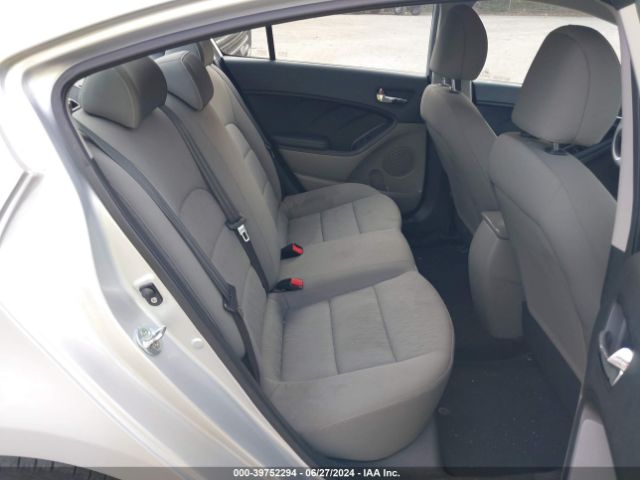 KNAFK4A66G5533253 KIA FORTE LX