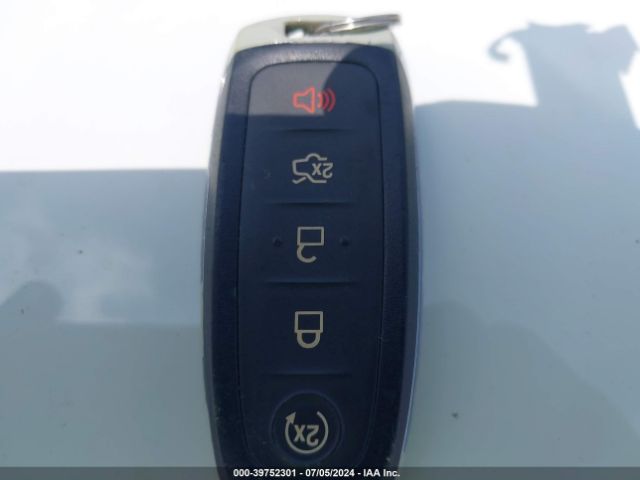 2LMDJ8JKXFBL24335 Lincoln MKX