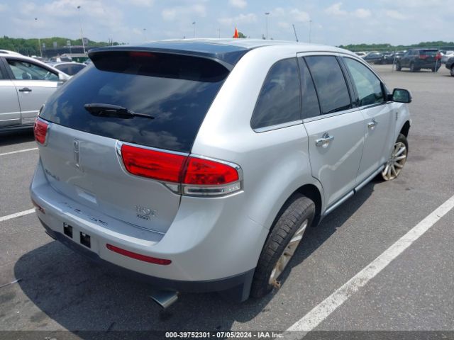 2LMDJ8JKXFBL24335 Lincoln MKX