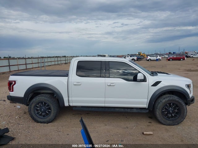 Ford F-150 Raptor 2017 1FTFW1RG4HFB32928 Image 13