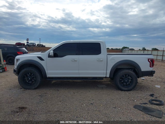 Ford F-150 Raptor 2017 1FTFW1RG4HFB32928 Image 14