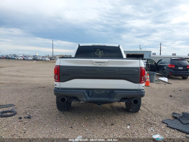 Ford F-150 Raptor 2017 1FTFW1RG4HFB32928 Image 16