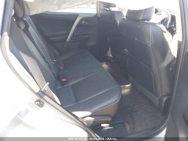 Toyota Rav4 Limited 2018 2T3DFREV7JW760481 Image 8