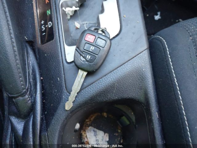 2T3RFREV3GW491457 Toyota Rav4 Xle