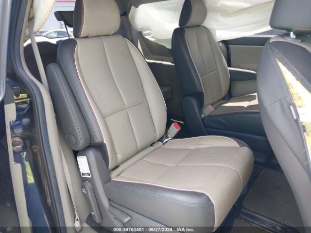 KNDMB5C11J6357327 KIA SEDONA LX