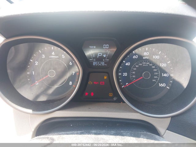 Hyundai ELANTRA SE 2016 5NPDH4AE9GH664421 Image 7