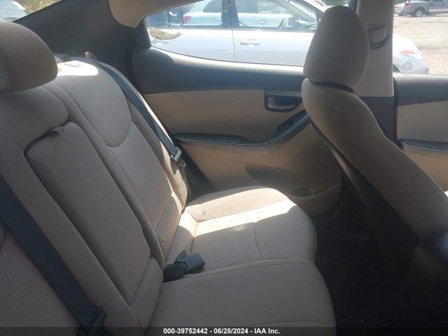 Hyundai ELANTRA SE 2016 5NPDH4AE9GH664421 Image 8