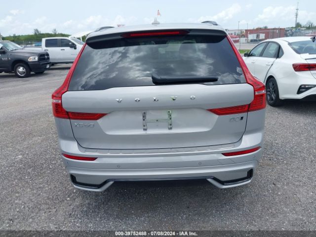 YV4L12RK4R1840894 Volvo Xc60 B5 Core Dark Theme