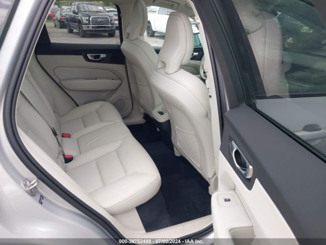 YV4L12RK4R1840894 Volvo Xc60 B5 Core Dark Theme