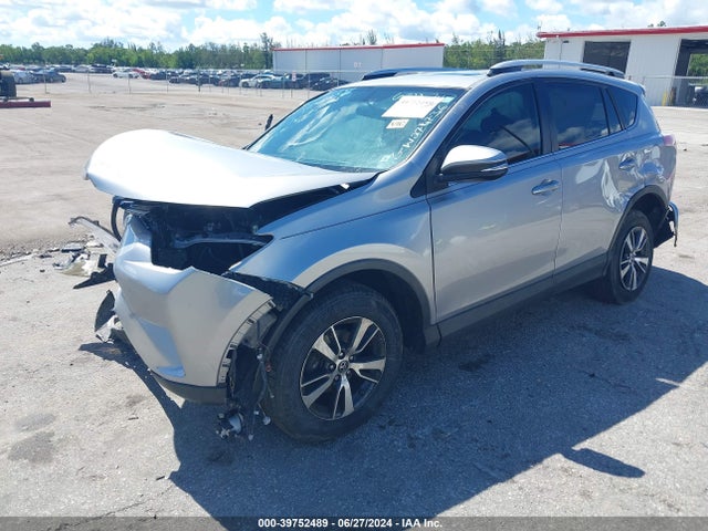 Toyota Rav4 Xle 2016 2T3WFREV3GW274736 Image 2