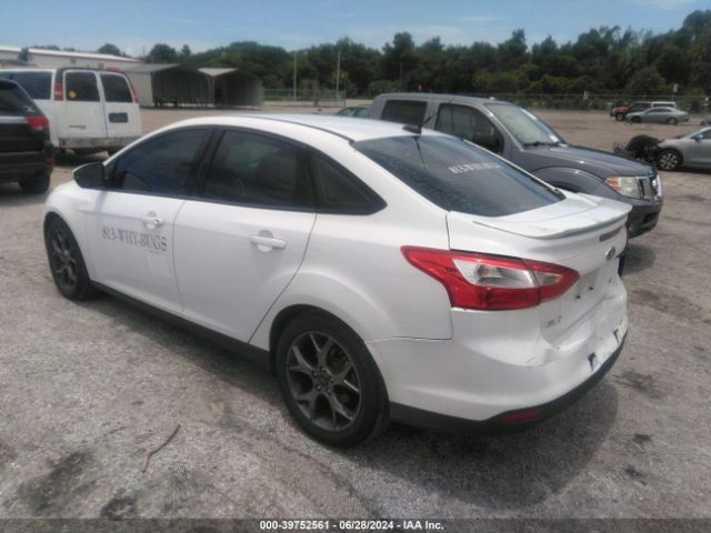 1FADP3F21EL337733 Ford FOCUS SE