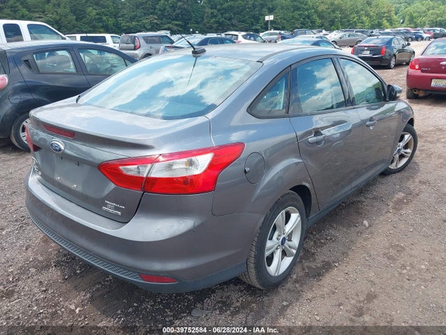 Ford FOCUS SE 2014 1FADP3F25EL435485 Image 4