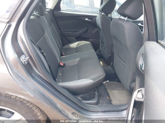Ford FOCUS SE 2014 1FADP3F25EL435485 Image 8