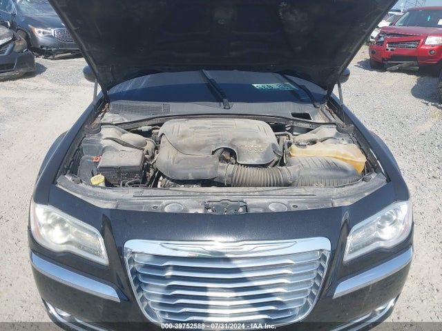 Chrysler 300 2014 2C3CCARG7EH297477 Image 10