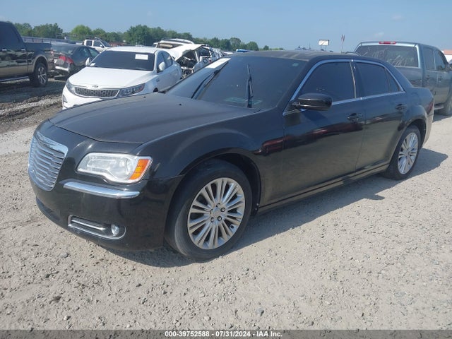 Chrysler 300 2014 2C3CCARG7EH297477 Image 2