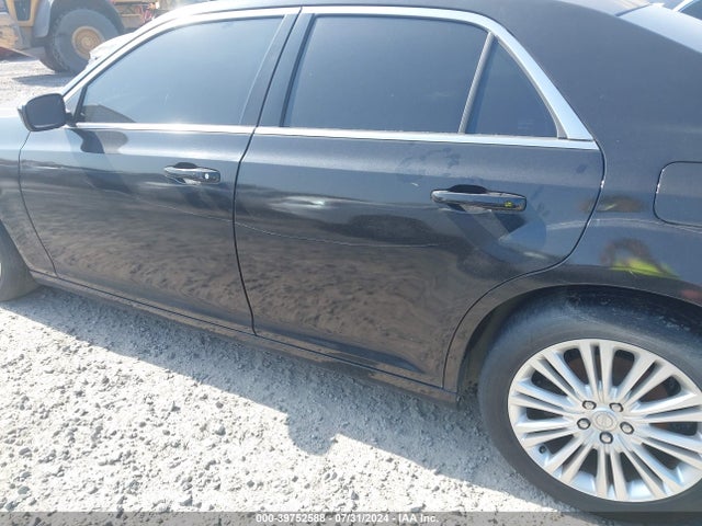 Chrysler 300 2014 2C3CCARG7EH297477 Image 6