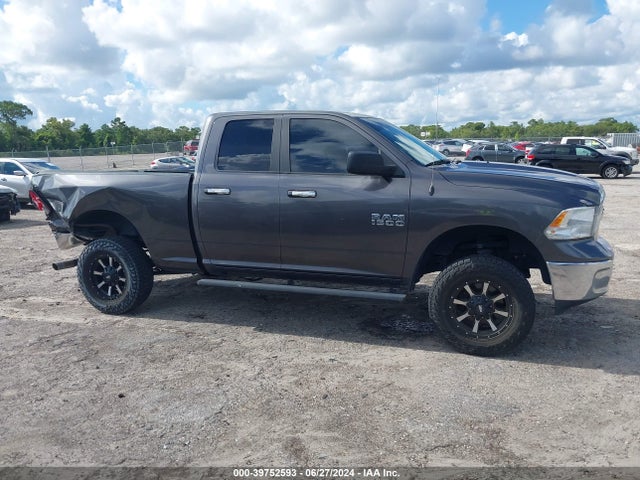 1C6RR7GG1HS777044 RAM 1500 Slt Quad Cab 4x4 6'4 Box